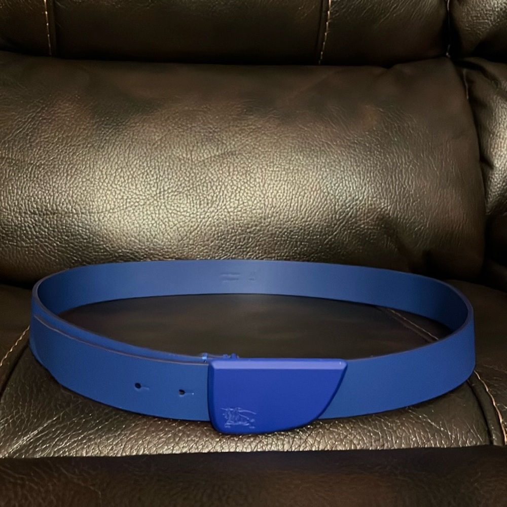 Burberry unisex check nova embossed leather shield logo monogram belt NEW - Picture 2 of 8